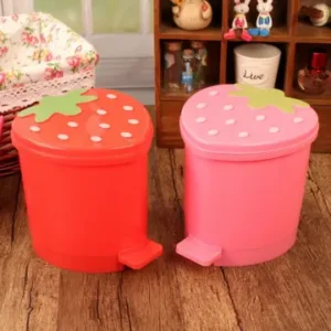 ถังขยะสตรอเบอร์รี่ พร้อมฝาปิด ประหยัดพื้นที่ 2/ชิ้น สีแดง/สีชมพู